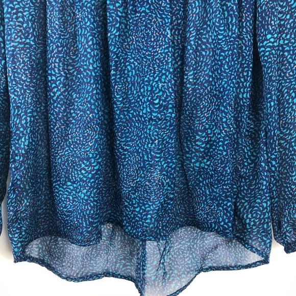 Roxy- Beach style blouse size: Small - Picture 7 of 12